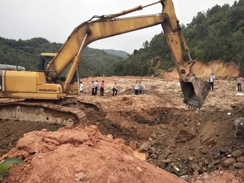 廣州海滔環(huán)?？萍加邢薰鹃L期非法傾倒污泥